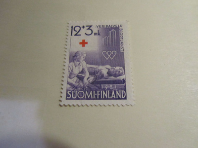 1951 punainenristi 12+3 mk, postituore
