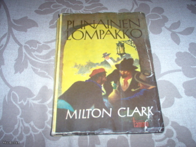 Milton Clark: Punainen lompakko, 1945