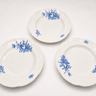 Arabia Kolme Ruusua lautaset 23,5 cm – 3 kpl - pikkukuva 1