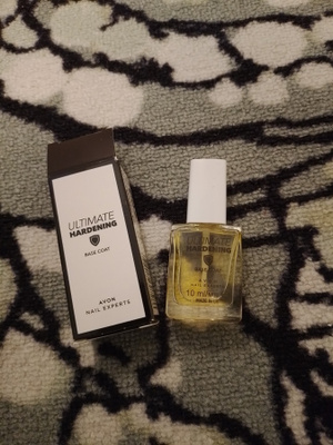 ~Avon Nail Experts Ultimate Hardening -aluslakka~