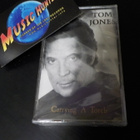 TOM JONES - CARRYING A TORCH UUSI C-KASETTI - pikkukuva 1