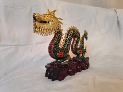 Käsintehty kiinalainen lohikäärme (Cloisonné & Filigraani)