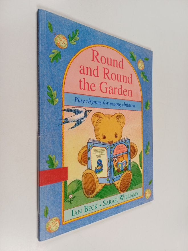 Sarah Williams : Round and Round the Garden