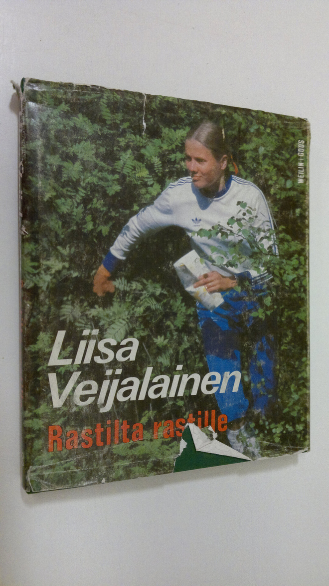 Liisa Veijalainen : Rastilta rastille
