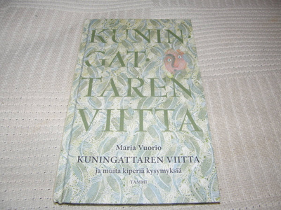 Maria Vuorio Kuningattaren viitta