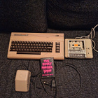 Commodore 64 konsoli peli kasettiasema - pikkukuva 1