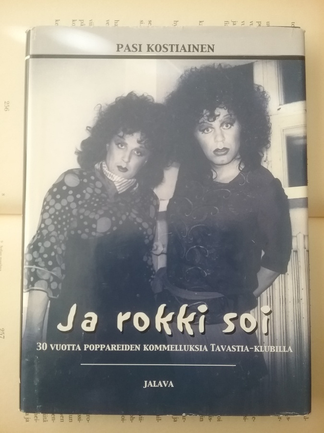 Pasi Kostiainen - Ja rokki soi (sid.)