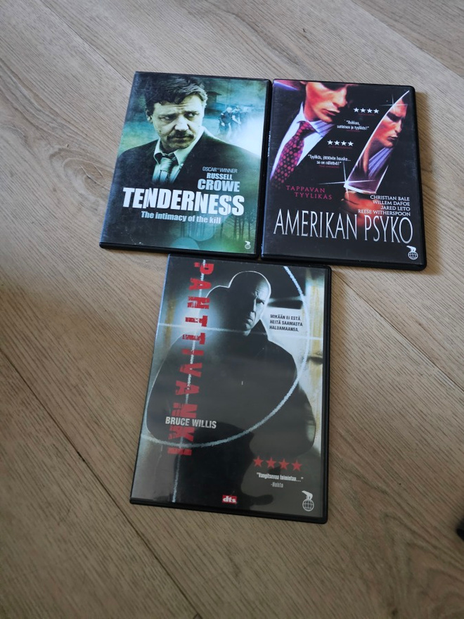3 toiminta/ trilleri elokuvaa 1,50 e kpl