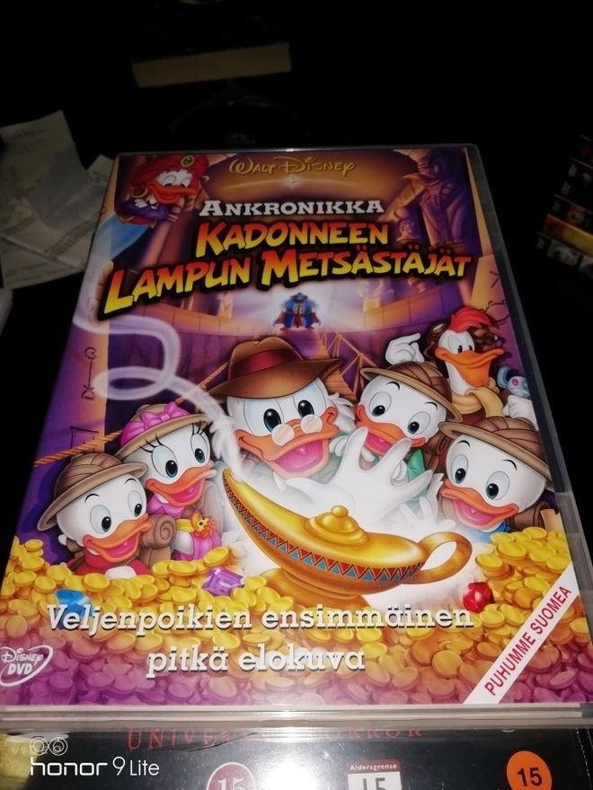 Ankronikka kadonneen lampun metsästäjät