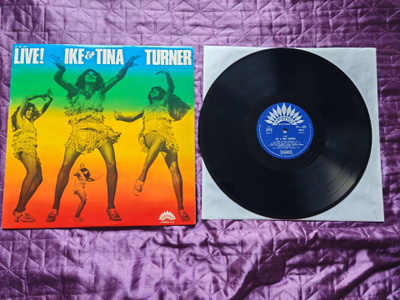 IKE & TINA TURNER - LIVE!