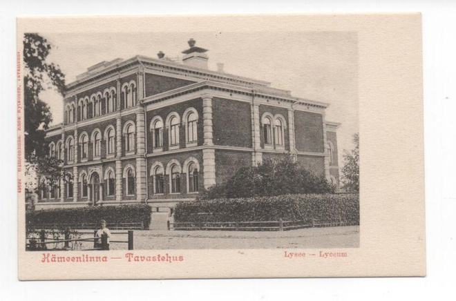 HÄMEENLINNA: LYSEO 1900-luvun alussa