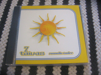 7. Taivas - Rannalla tuulee