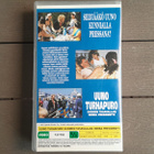 VHS: Uuno Turhapuro Suomen Tasavallan Herra Presidentti,1992 - pikkukuva 2