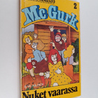 E. W. Hildick : Nuket vaarassa - pikkukuva 1
