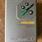 Sony Walkman WM-DD30 + kotelo (toimiva/huoltoa vaativa) - pikkukuva 1