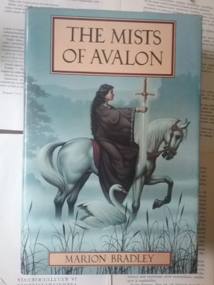 Marion Bradley - The Mists of Avalon (hardcover)