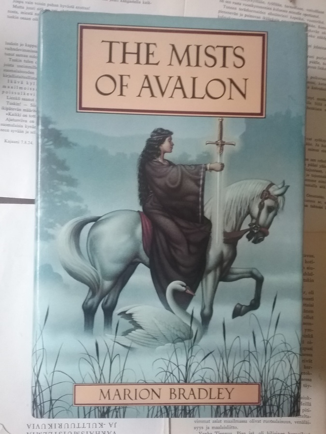 Marion Bradley - The Mists of Avalon (hardcover)