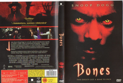 Bones (Snoop Dogg, Pam Grier (1411)
