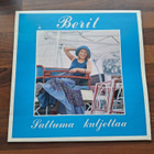BERIT - SATTUMA KULJETTAA . LP - pikkukuva 1