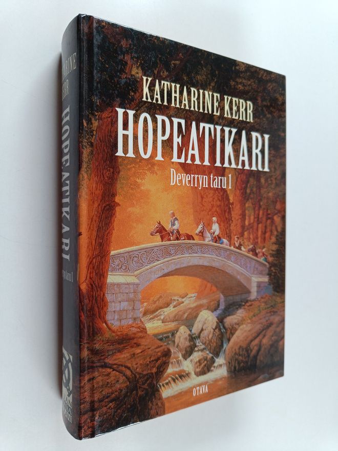 Katharine Kerr : Deverryn taru 1, Hopeatikari