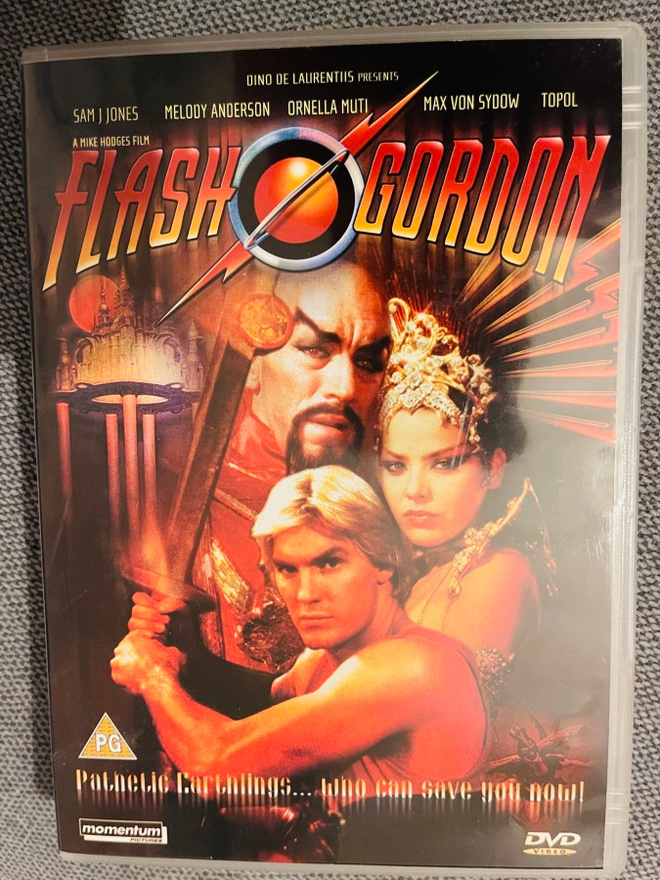 Flash Gordon - Iskevä salama  Suomi TXT