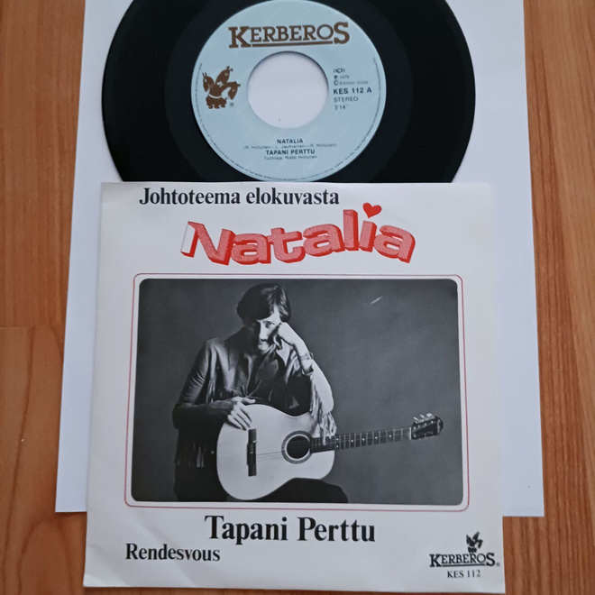 Tapani Perttu – Johtoteema Elokuvasta Natalia 7" ps 1979 uus