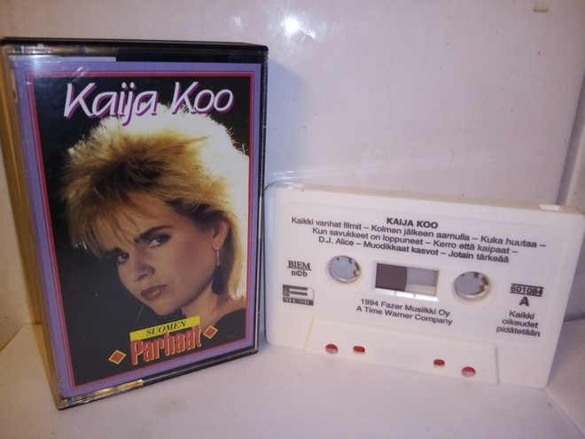 C-KASETTI Kaija Koo :  Suomen parhaat ( SIS POSTIKULU)
