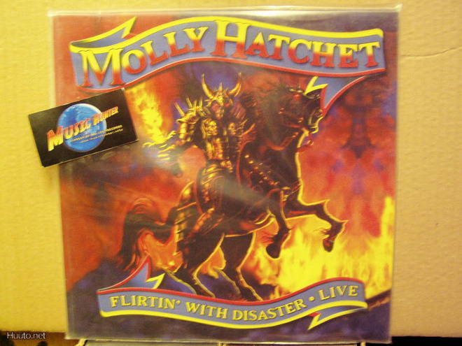 MOLLY HATCHET - FLIRTIN' WITH DISASTER LIVE LP UUSI
