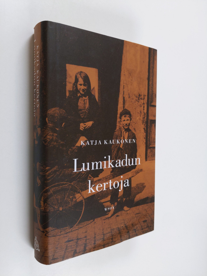Katja Kaukonen : Lumikadun kertoja