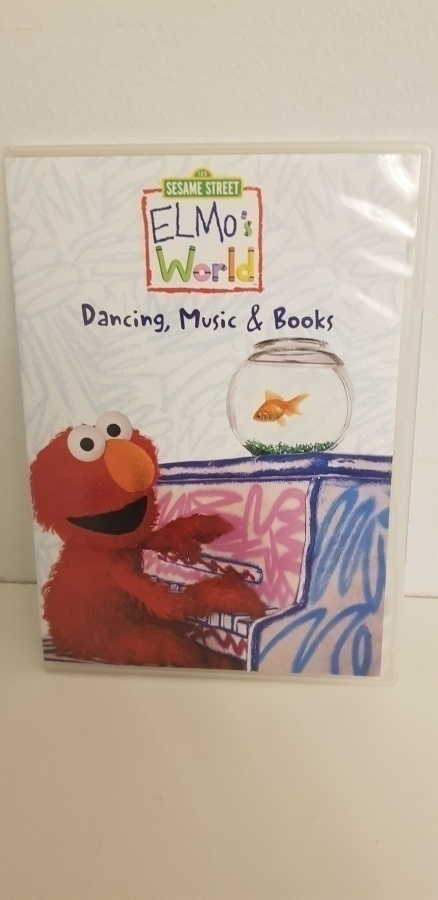Elmo's World:  Dancing, Music and Books DVD