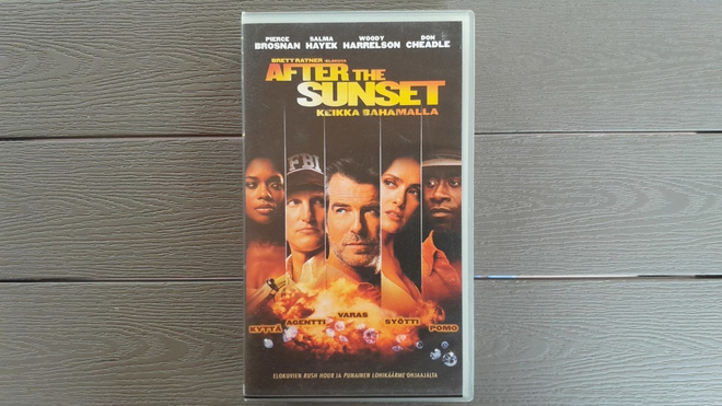 VHS: After The Sunset / Keikka Bahamalla (Pierce Brosnan)