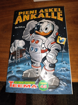 Aku Ankan taskukirja Teema 43