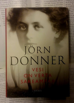 Jörn Donner - Vesi on verta sakeampaa (sid.)