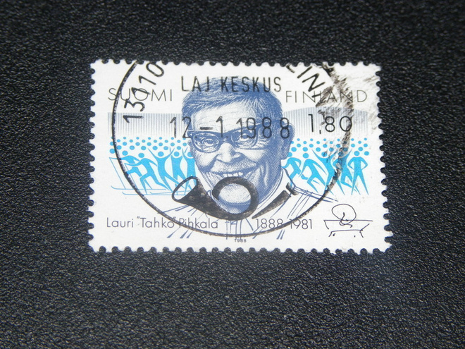 Lauri Pihkala 1988 Lape 1033 lähes loisto