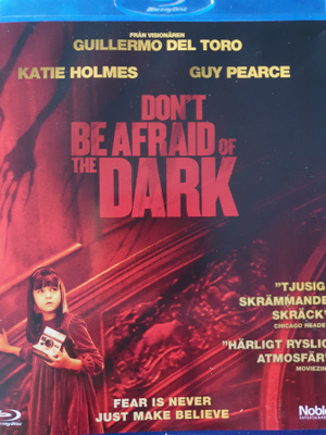 DON'T BE AFRAID OF DARK  BLU-RAY