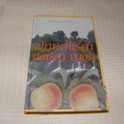 Maija Asunta-Johnston  Onnellisen naisen vuosi  -sid - pikkukuva 1