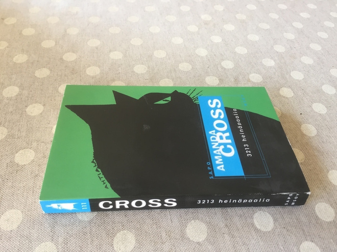 SAPO 111: AMANDA CROSS: 3213 HEINÄPAALIA HYVÄ