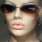 Uudet MOSCHINO M3115 aurinkolasit gradient-linsseillä, aidot - pikkukuva 1