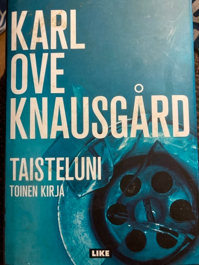 KNAUSGÅRD: TAISTELUNI - TOINEN KIRJA