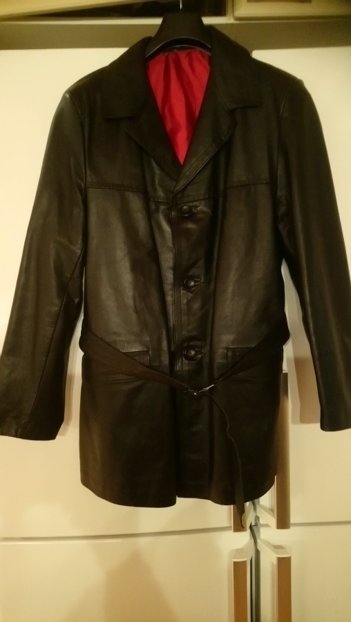 Retro nahkatakki koko 54-56 70-lukua?