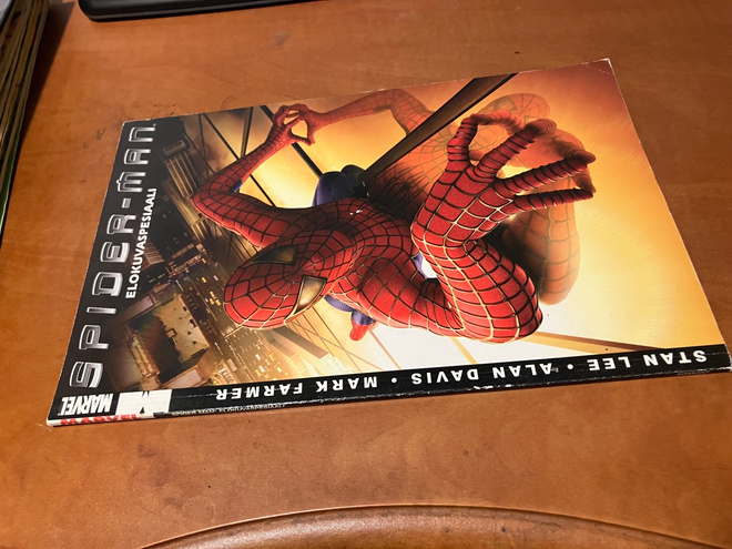 MARVEL SPIDER-MAN ELOKUVASPESIAALI HYVÄ