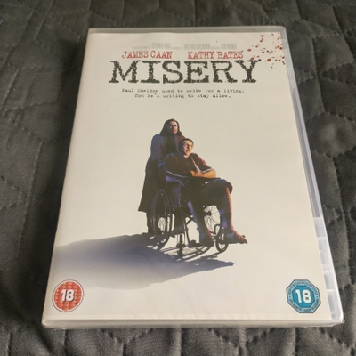 Piina - Misery DVD **muoveissa**