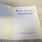 RÖLLIN LAULUT 2 LAULUJEN SANAT - pikkukuva 2