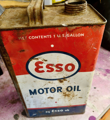 Esso - öljykanisteri