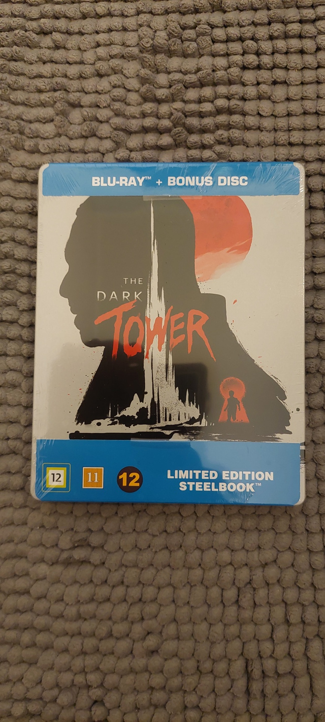 The dark tower Blu ray Suomitekstit Steelbook Muoveissa