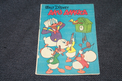 Aku Ankka 10 / 1958