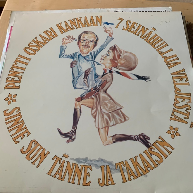 SEITSEMÄN SEINÄHULLUA: Sinne sun tänne ja takaisin *FIN 1978