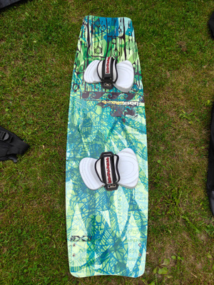 Kiteboard kamppeet, ei hintavarausta