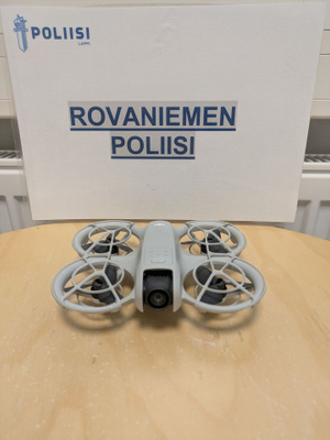 DJI Neo drooni