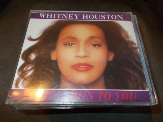 CDM WHITNEY HOUSTON ** RUN TO YOU **